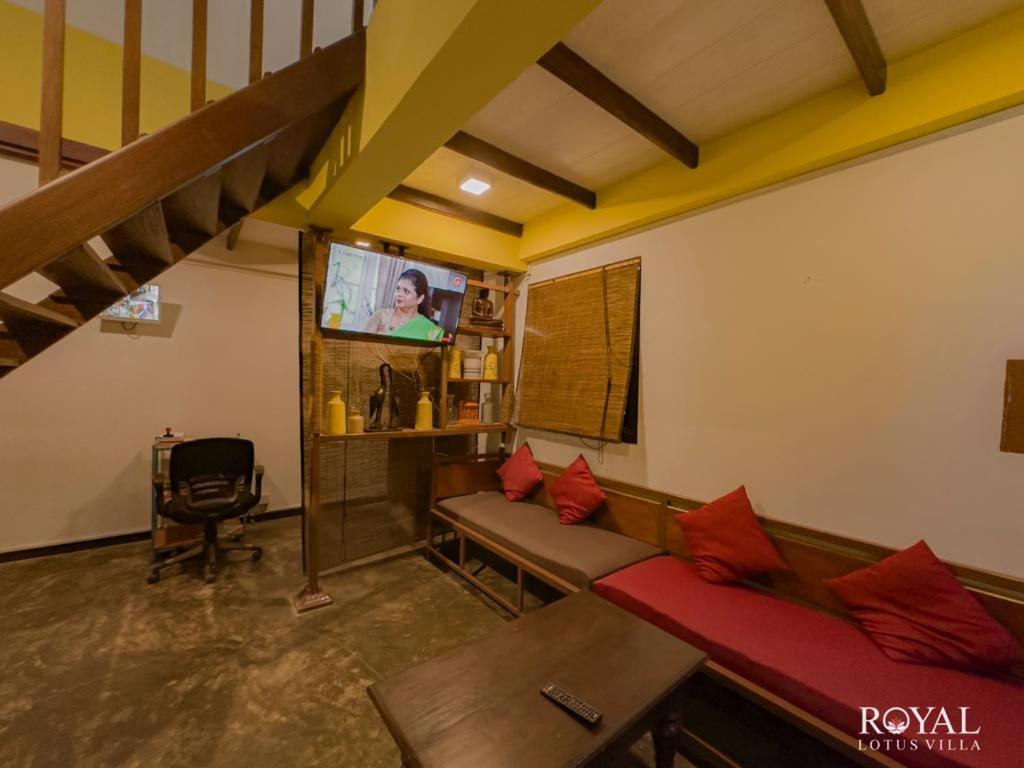 Royal Lotus Villa - Full Villa Rate Унаватуна Экстерьер фото