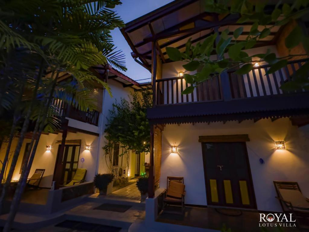 Royal Lotus Villa - Full Villa Rate Унаватуна Экстерьер фото