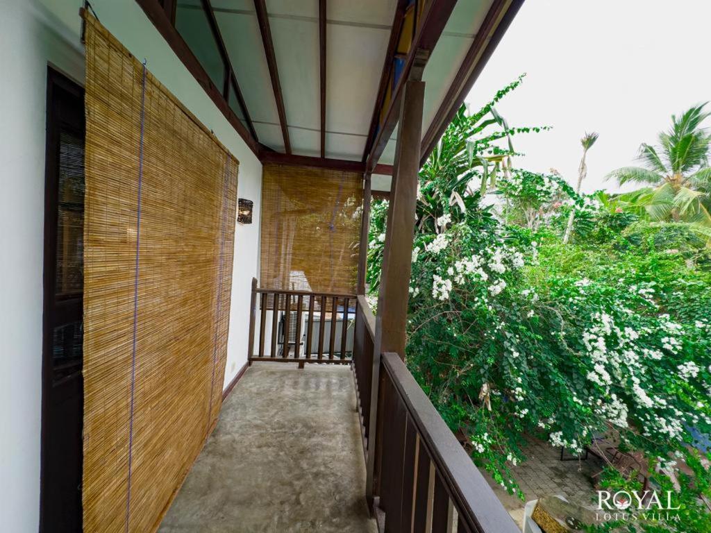 Royal Lotus Villa - Full Villa Rate Унаватуна Экстерьер фото
