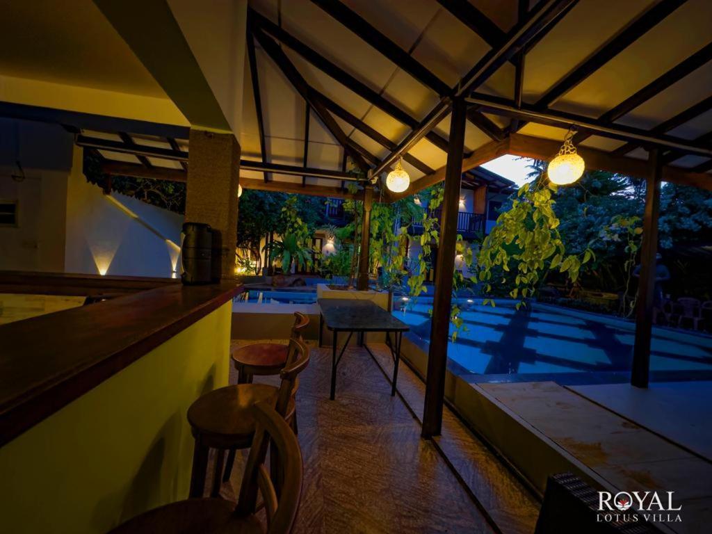Royal Lotus Villa - Full Villa Rate Унаватуна Экстерьер фото